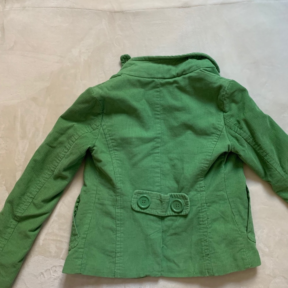 Green pea coat